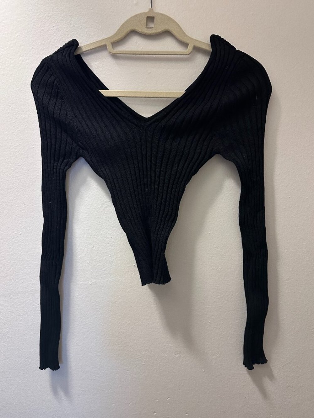 NWT Fashion Nova Black Tight-Fit Ribbed Long-Sleeve Top